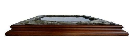 Панно с пистолетом Макарова и знаками ФС­Б