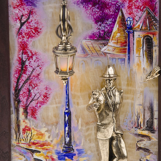 Бронзовая картина "Парень с розой. Весна" с подсветкой