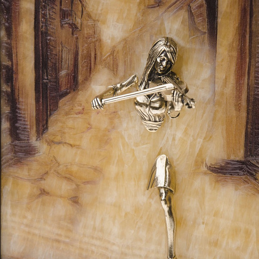 Бронзовая картина "Скрипачка. Сумерки"