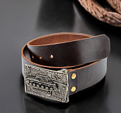 Ремень кожаный с пряжкой "Танк"
