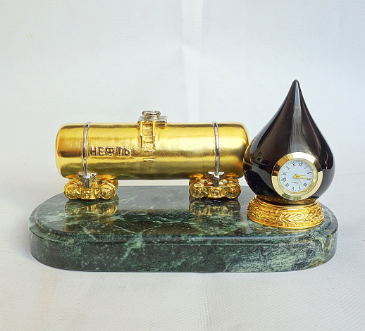 Часы "Капля нефти и цистерна"