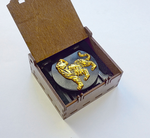 Cувенир "Тигр" на долерите.