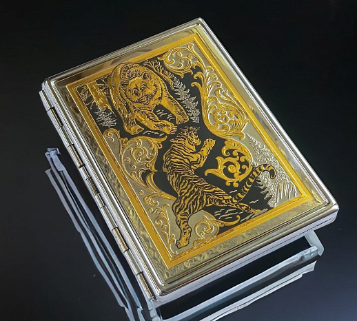 Сувенирный портсигар "Схватка" /на 9 сигарет. Златоуст купить с доставкой Сувенирный портсигар "Схватка" /на 9 сигарет. Златоуст