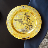 Подарочная тарелка "Велосипедист". Златоуст