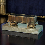 Бронзовый сувенир "Вагон"