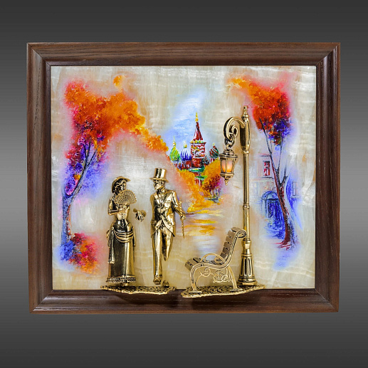 Бронзовая картина "Вечерняя прогулка. Москва" с подсветкой