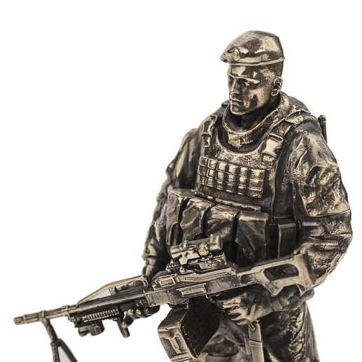 Бронзовая статуэтка "Десантник"