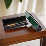 Подарочный набор: Нож для резки бумаги в футляре