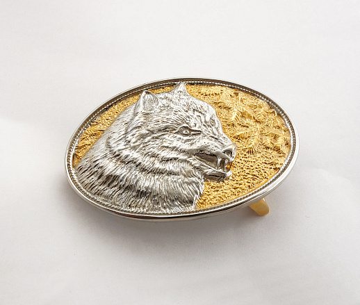 Красивый ремень из кожи "Волк". Позолота