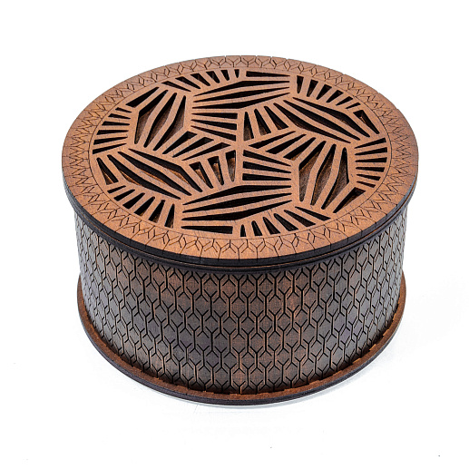 Ремень кожаный с пряжкой "Чертог раса"