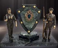 Бронзовый сувенир "На защите Отечества"