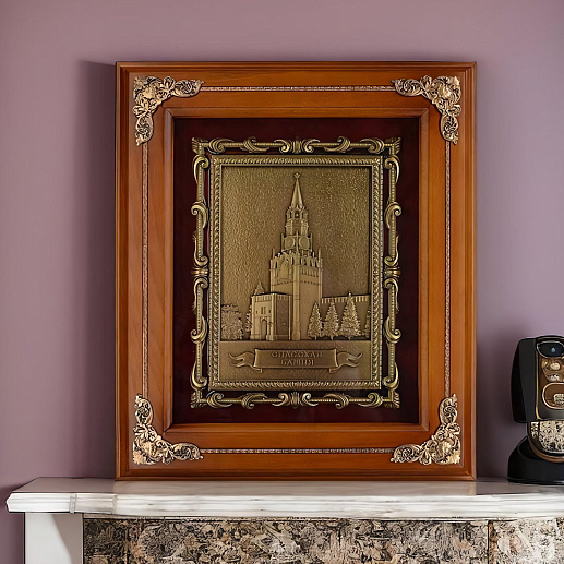 Деревянная ключница "Спасская башня"