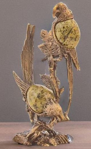 Бронзовая скульптура «Попугаи на ветке» купить с доставкой Бронзовая скульптура «Попугаи на ветке»