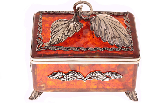 Оригинальная коробочка для чая с ложечкой из янтаря