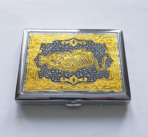 Портсигар "Тигр" на 9 сигарет купить с доставкой Портсигар "Тигр" на 9 сигарет