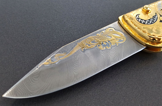 Нож складной "Охота на зайца" Дамасский