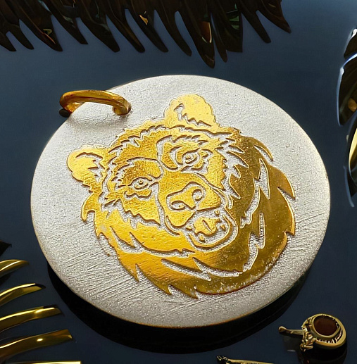 Брелок для мужчины "Медведь" анфас. Златоуст