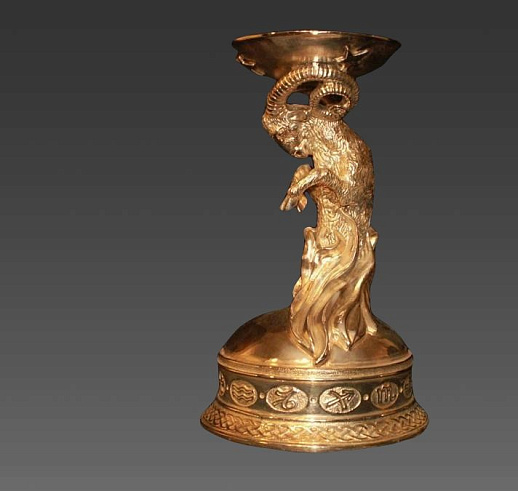 Подсвечник бронзовый "Овен"