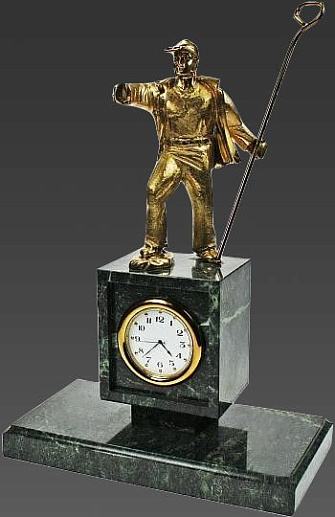 Часы сувенирные настольные