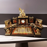 Письменный набор из яшмы "Победоносец". Златоуст