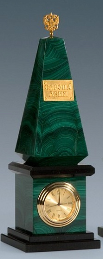 Сувенир «Памятная стела «Европа – Азия» с часами купить с доставкой Сувенир «Памятная стела «Европа – Азия» с часами