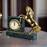 Часы из малахита «Конь»