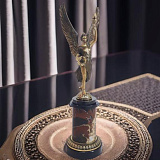 Бронзовая статуэтка "Ника-Богиня Победы"