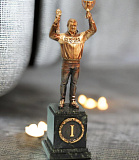 Бронзовая статуэтка "Чемпион- спортсмен" (1 место)