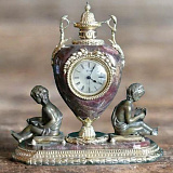Сувенир настольные часы
