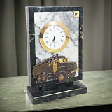 Часы сувенирные настольные