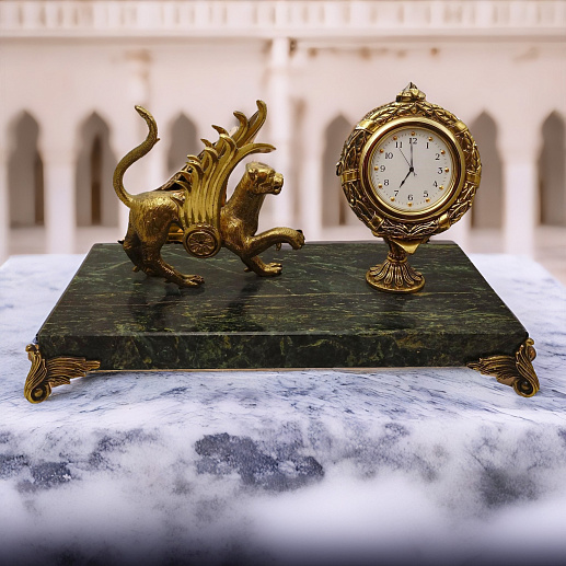 Часы сувенирные настольные купить с доставкой Часы сувенирные настольные